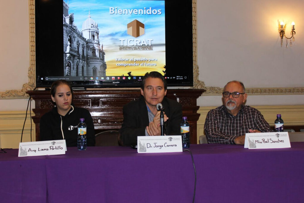 5c6d7b16c6e0a657816d0186d95c4a94