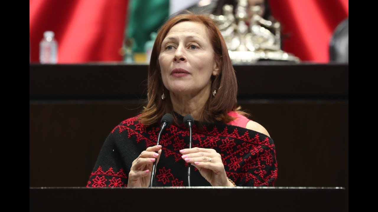 El nombramiento de Tatiana Clouthier debe ser ratificado por el Senado de la República.
