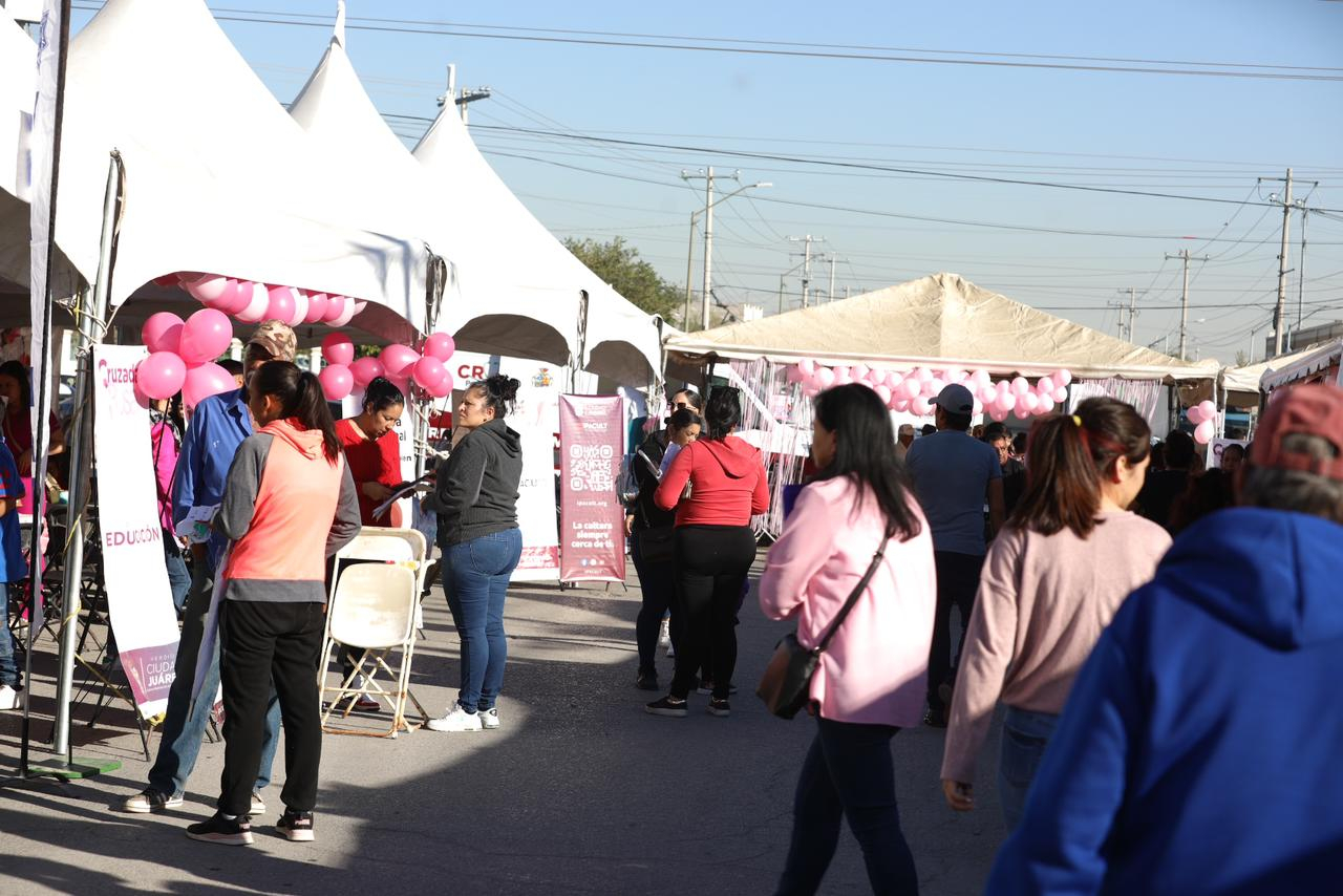 También se ofreció una plática de rehabilitación para las mujeres que han vencido el cáncer.