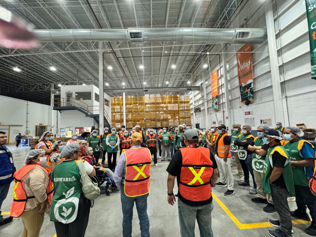 Infractores Cumplen Con Trabajo Comunitario En El Banco De Alimentos