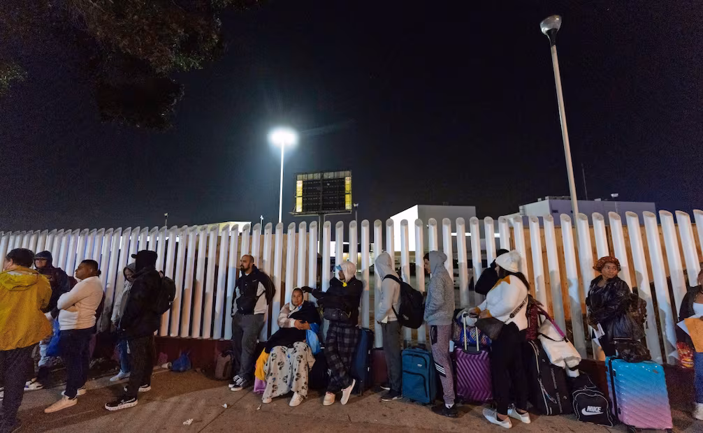 Avanzan Planes De Donald Trump Para Expulsión Masiva De Migrantes; Habrá Centros De Detención En La Frontera