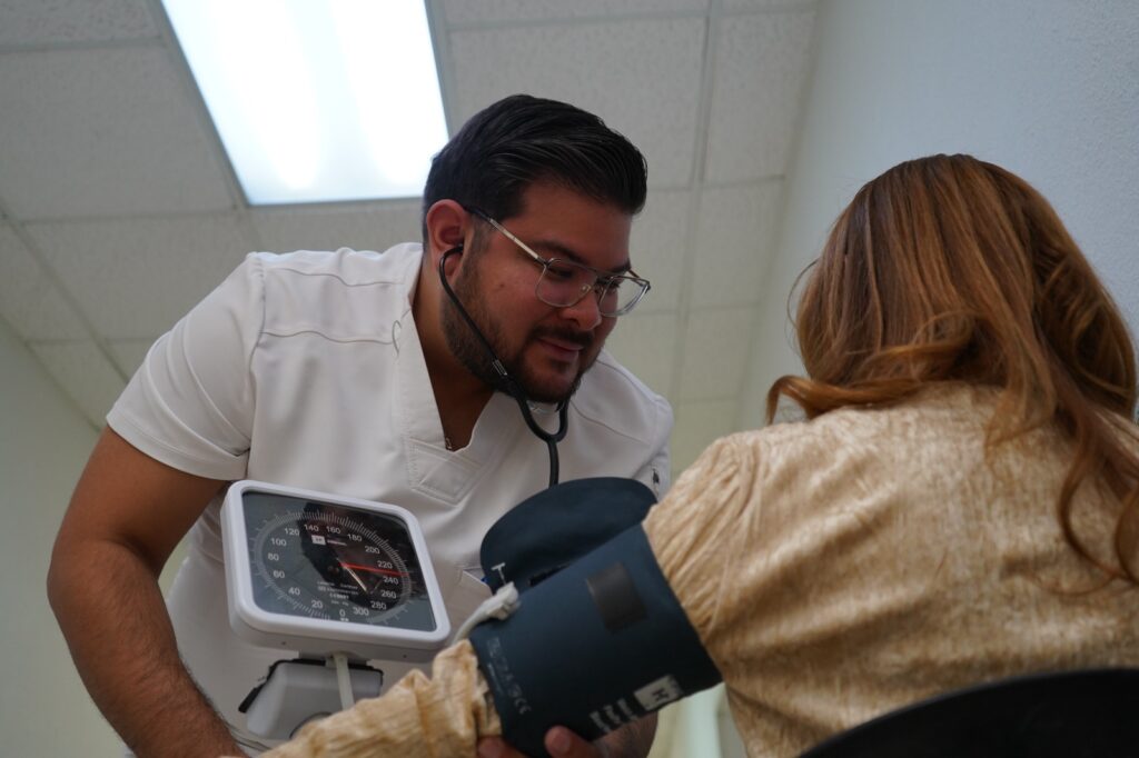 Exhorta Secretaría De Salud A Evitar La Ingesta Excesiva De Alimentos Y Alcohol