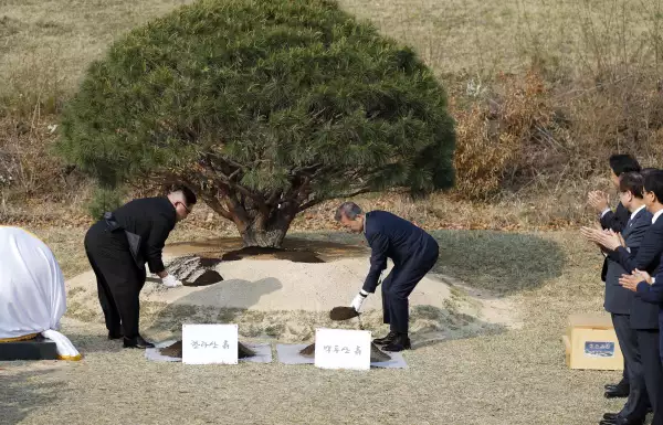 1992, Corea Del Sur Y Corea Del Norte Ratifican El Histórico Acuerdo De No Agresión Y Desnuclearización