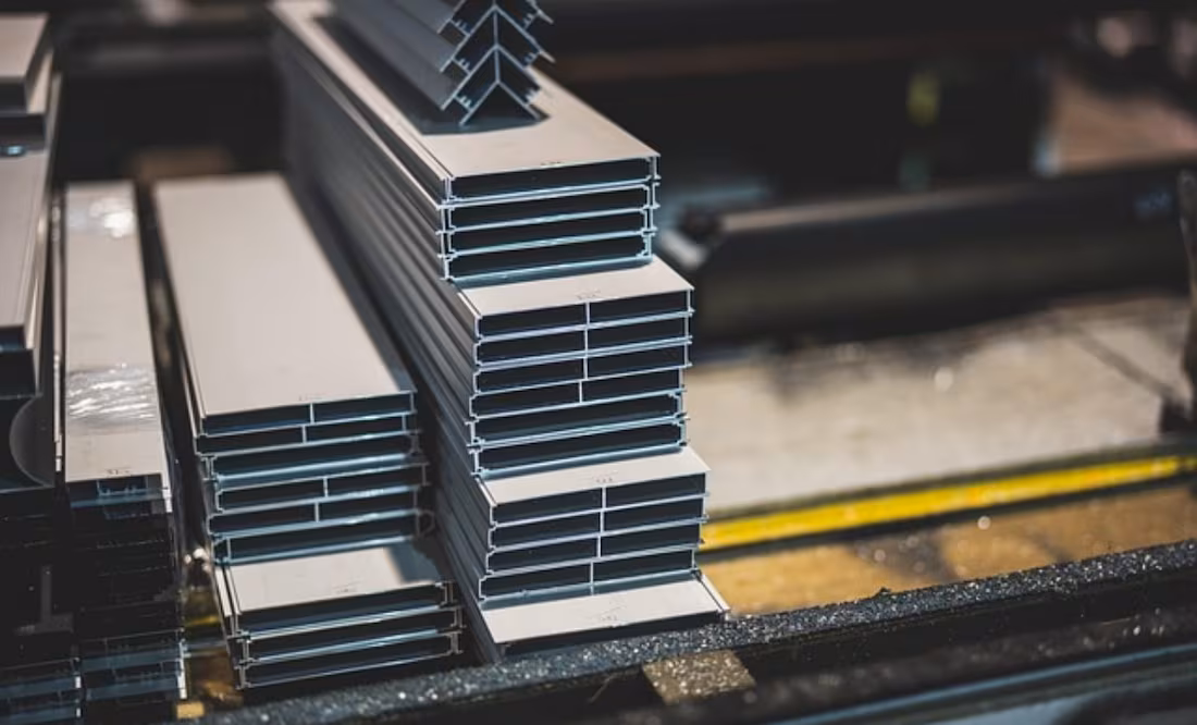 Eu Publica Oficialmente Aranceles De 25% A Acero Y Aluminio; Acusan A México De Recibir Inversiones Chinas