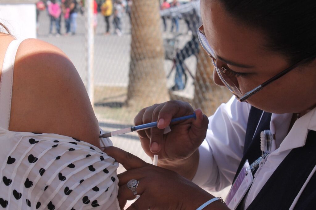 Invita Secretaría De Salud A Vacunarse Contra Diversos Tipos De Enfermedades