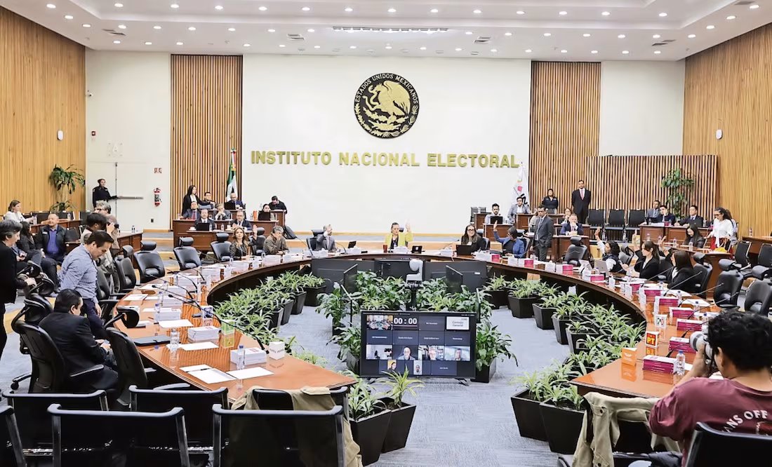 Ine ha capacitado más de un millón para mesas directivas de casilla en elección judicial