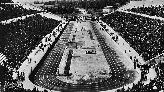 1896, se inauguran en atenas los primeros juegos olímpicos de la era moderna