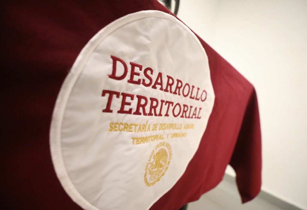 Busca municipio regularizar terrenos y adquirir más reserva territorial para juárez
