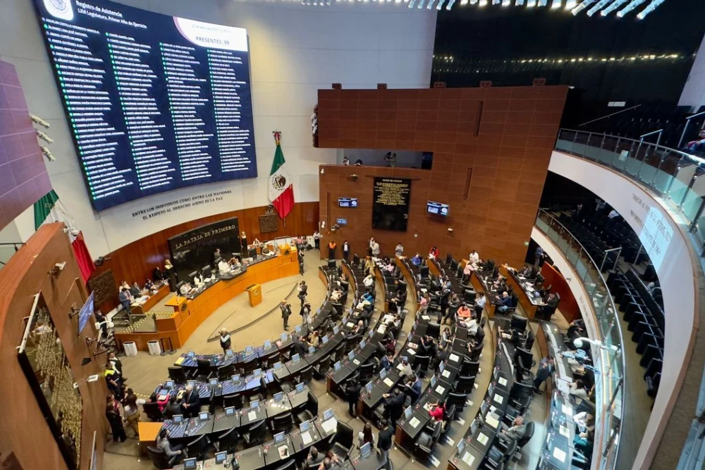 Entra a senado iniciativa para restablecer prohibición de spots extranjeros en medios