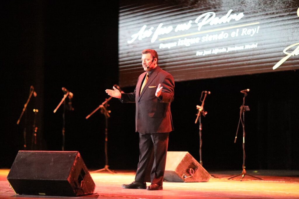 Fue un éxito el espectáculo %22así fue mi padre%22, homenaje a josé alfredo jiménez