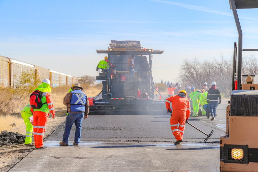 Invierte estado más de 2 mil 600 mdp en rehabilitación de las carreteras estatales
