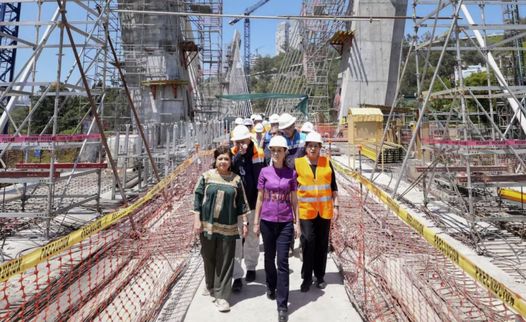 Magnífica obra sheinbaum supervisa avances del tren el insurgente en el bosque de chapultepec y de la universidad de la salud