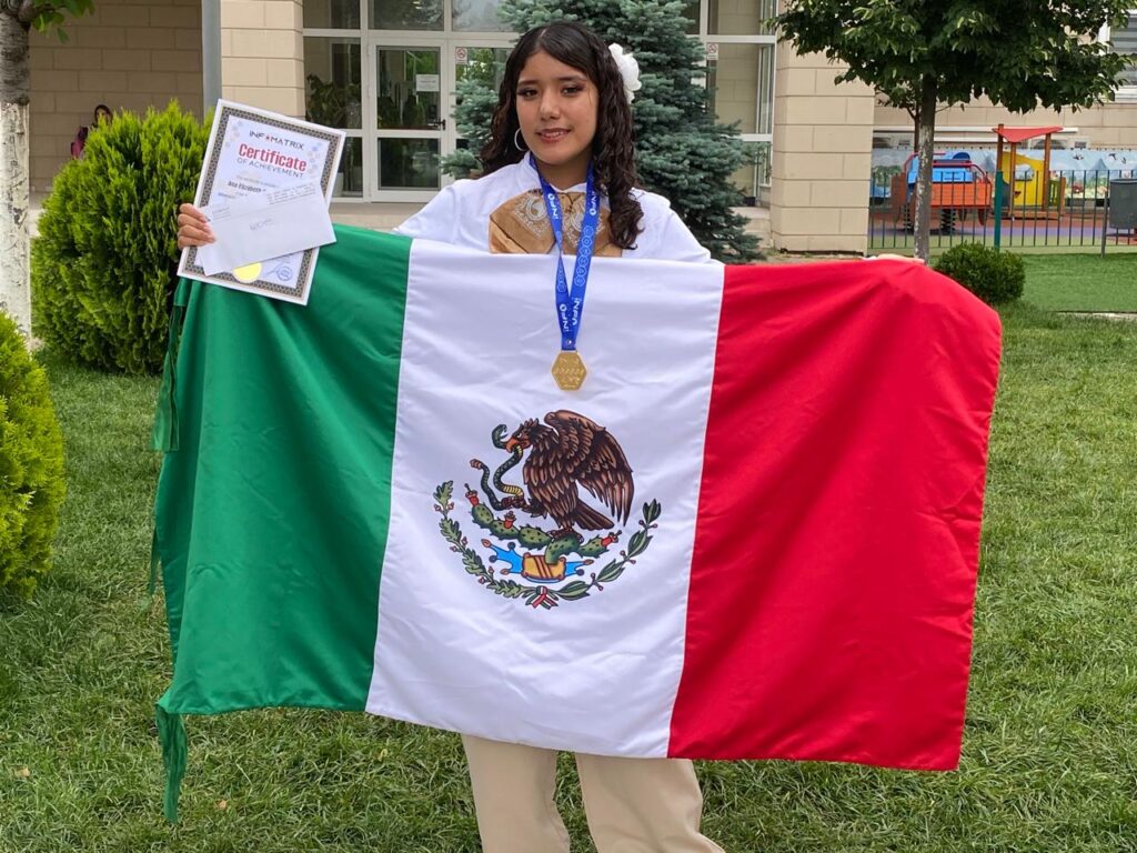 Alumna de conalep i juárez gana oro en competencia internacional en rumania