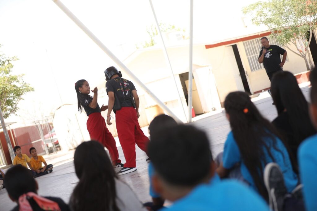 Promueven clases de defensa personal 'saolama' entre los alumnos de nivel primaria