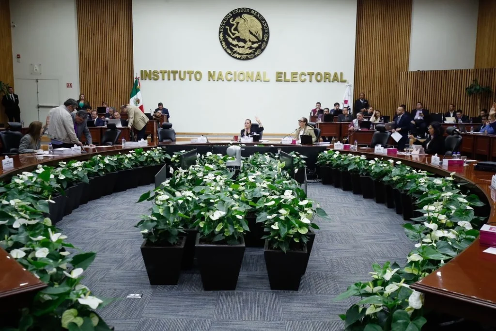 Se defenderá confidencialidad de datos del padrón electoral de 99.2 millones de mexicanos