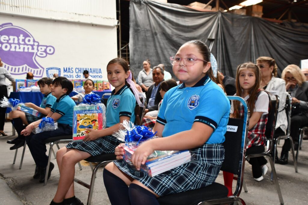 Garantiza chihuahua libros de texto gratuitos para el inicio del ciclo escolar 2025 2026