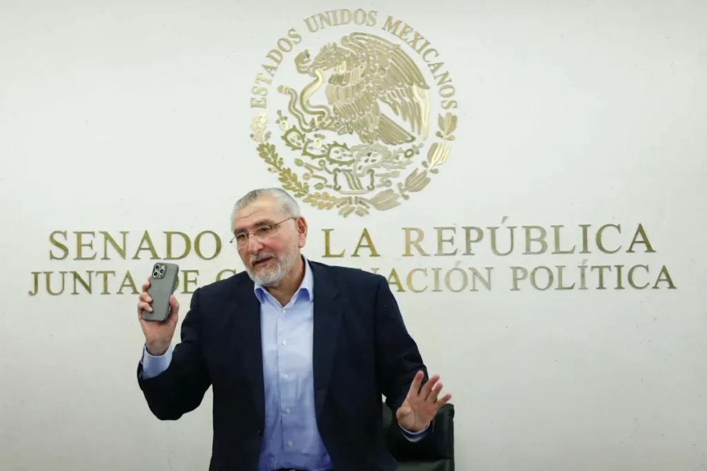 Reconoce adán augusto lópez ingresos por más de 78 millones entre el 2023 y 2024