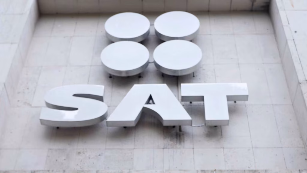 Sat imparable captación de impuestos de enero a agosto supera meta de shcp