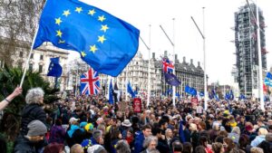 2018, se registra una multitudinaria manifestación en londres para pedir un segundo referéndum sobre la salida del reino unido de la unión europea
