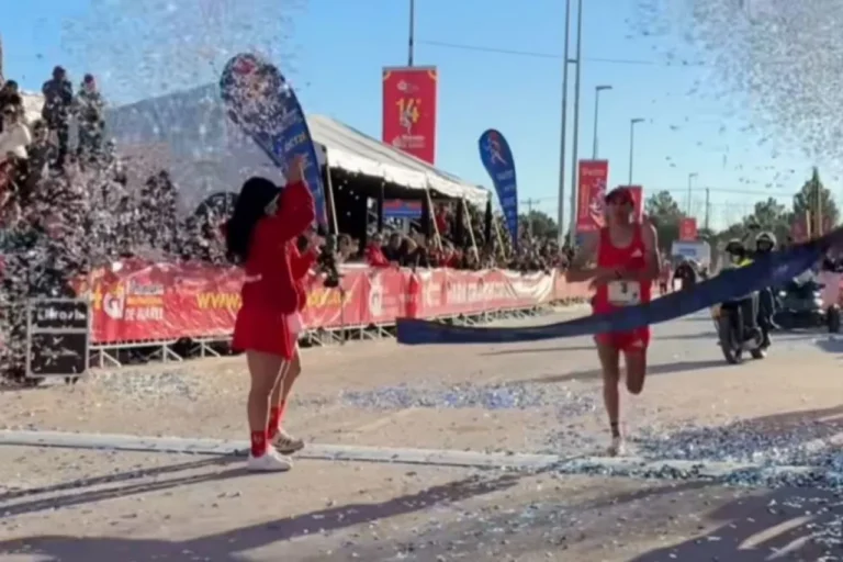 Atletas mexicanos superan a kenianos y ganan el maratón internacional de ciudad juárez