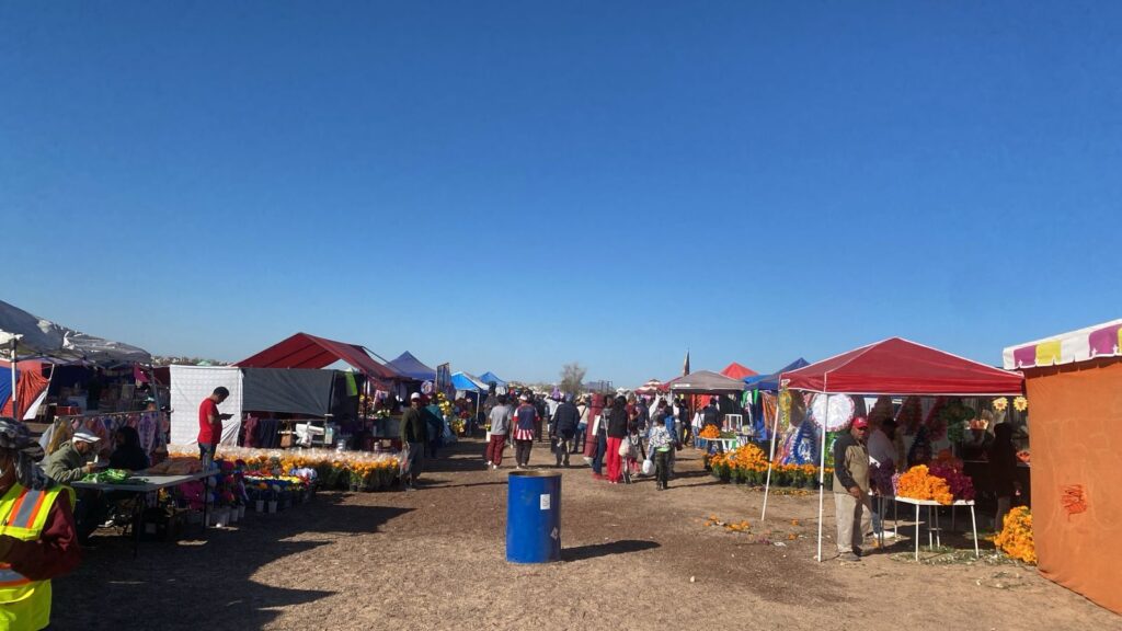 Inicia regulación comercial expedición de permisos para 'día de muertos' en juárez