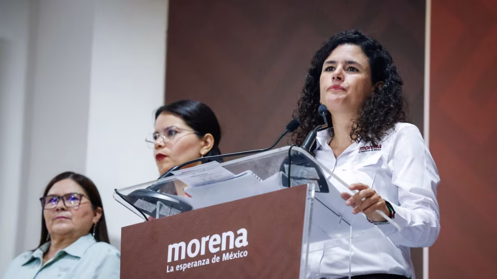 Luisa alcalde sobre la nueva imagen del pan 'las mismas caras acabaron con el azul'
