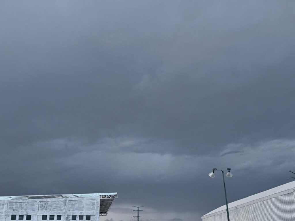 Protección civil emite alerta por fuentes lluvias en toda la entidad este fin de semana