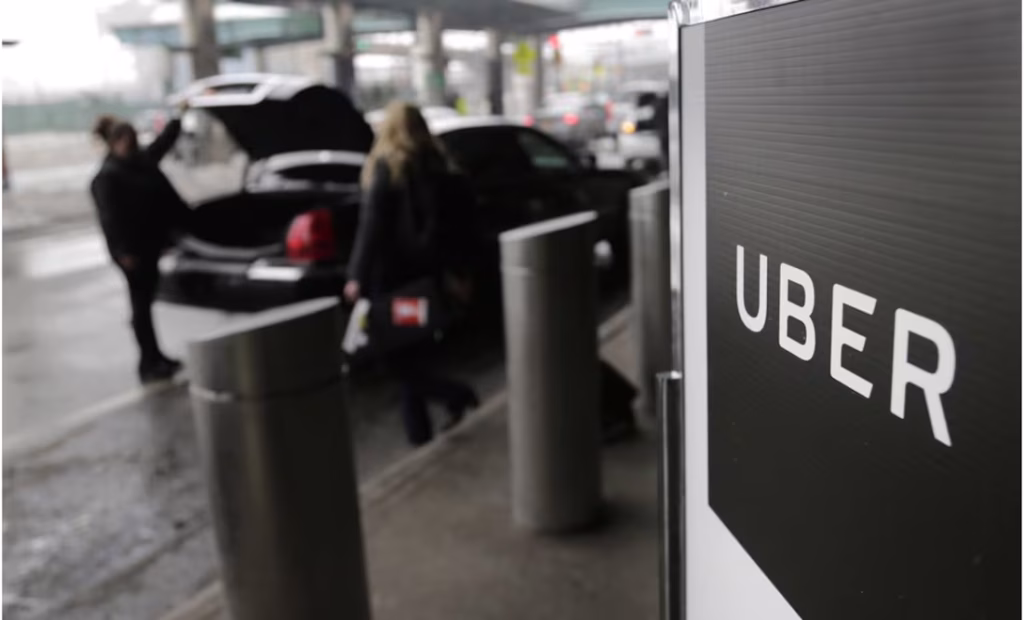 Uber consigue otra victoria, le dan suspensión definitiva para operar en aeropuertos