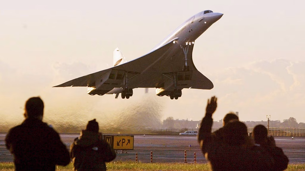 2003, el último ejemplar del avión concorde realiza su último vuelo