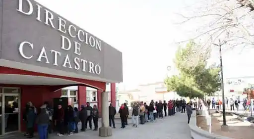 Continúan descuentos en recargos del rezago del impuesto predial en juárez