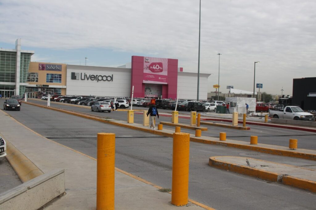 Reforzará seguridad vial patrullajes en los centros comerciales durante buen fin