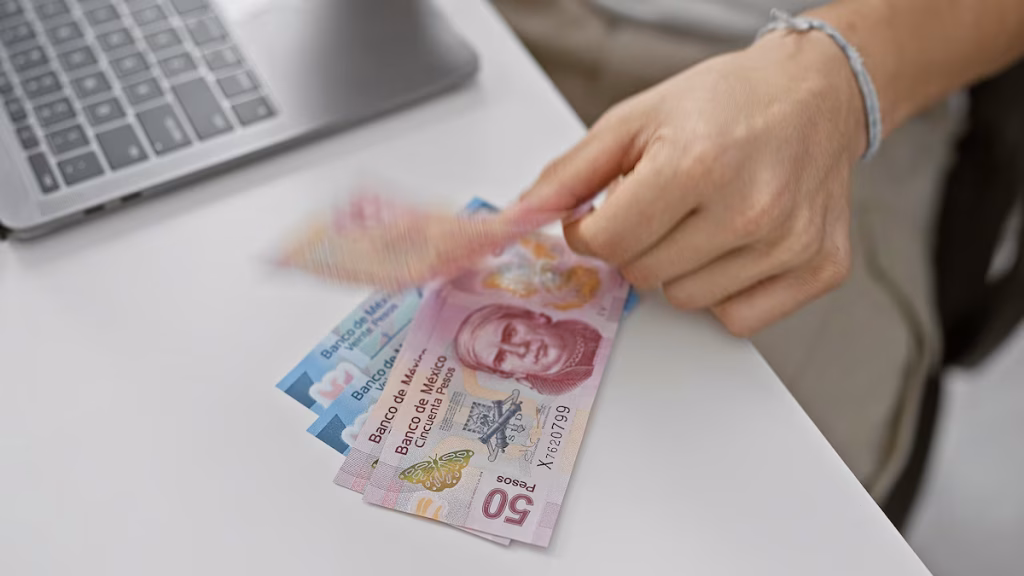 Salario mínimo 2026 ¿cuánto dinero percibirá un trabajador si realmente aumenta en 12% para el siguiente año?