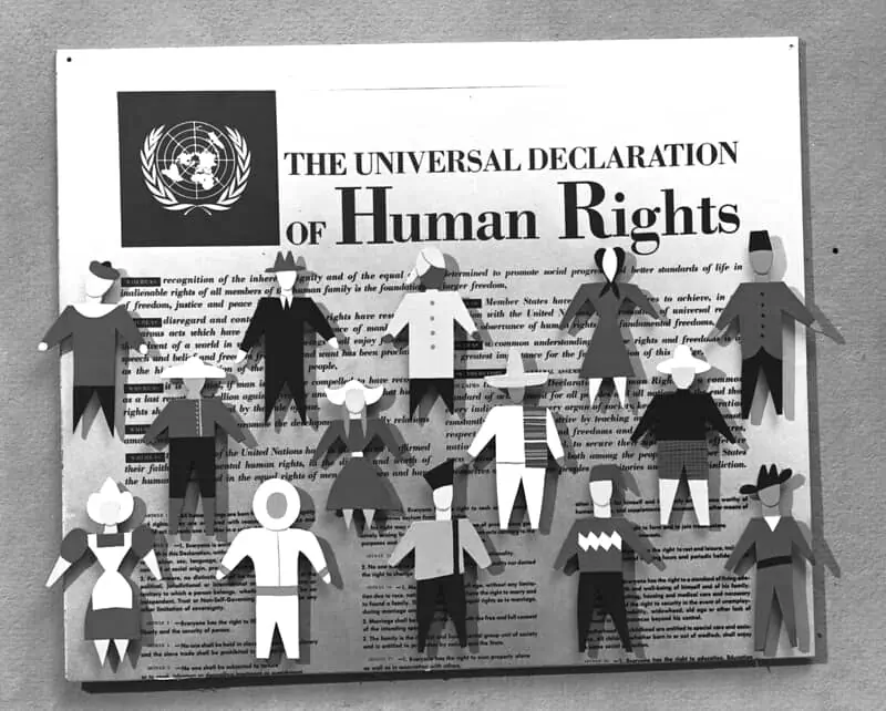1948, la asamblea general de la onu aprueba en parís la declaración universal de los derechos humanos