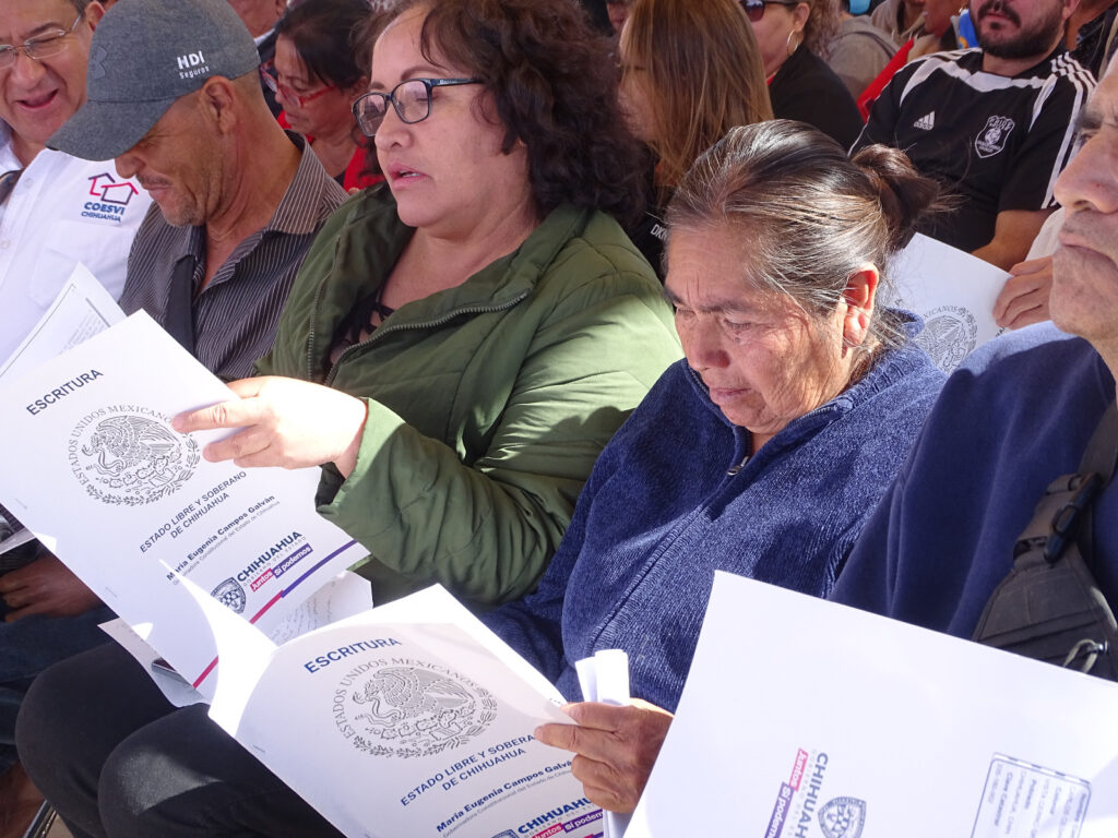 Apoyan a 2 mil 100 familias con regularización de lotes habitacionales y comerciales