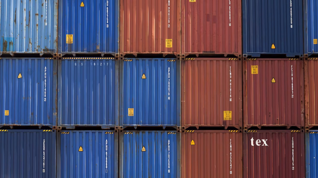 Exportaciones mexicanas logran récord gracias a impulso de las manufacturas