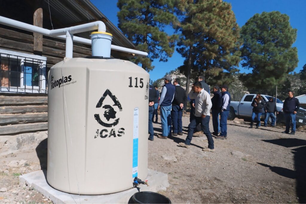 Instaló jcas 150 sistemas de cosecha de agua en la sierra tarahumara durante el 2025