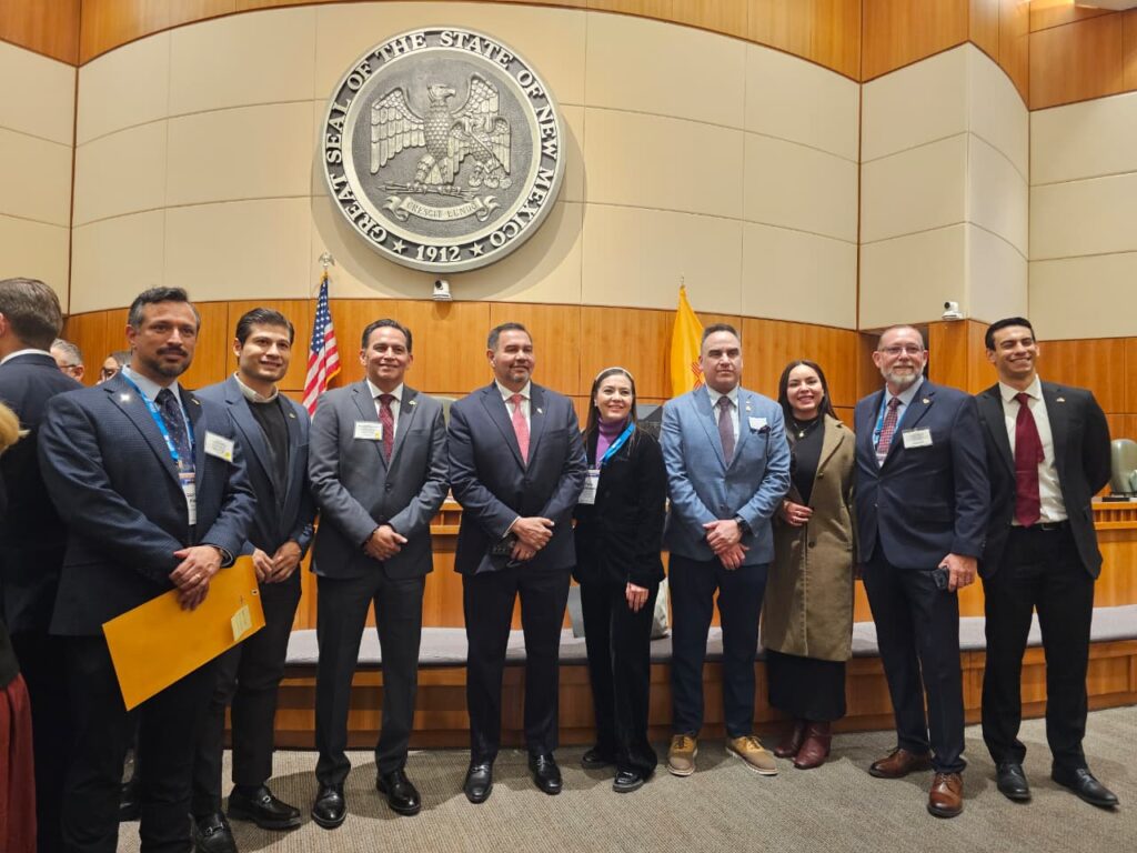 Asiste alcalde al senado y cámara de representantes de nuevo méxico