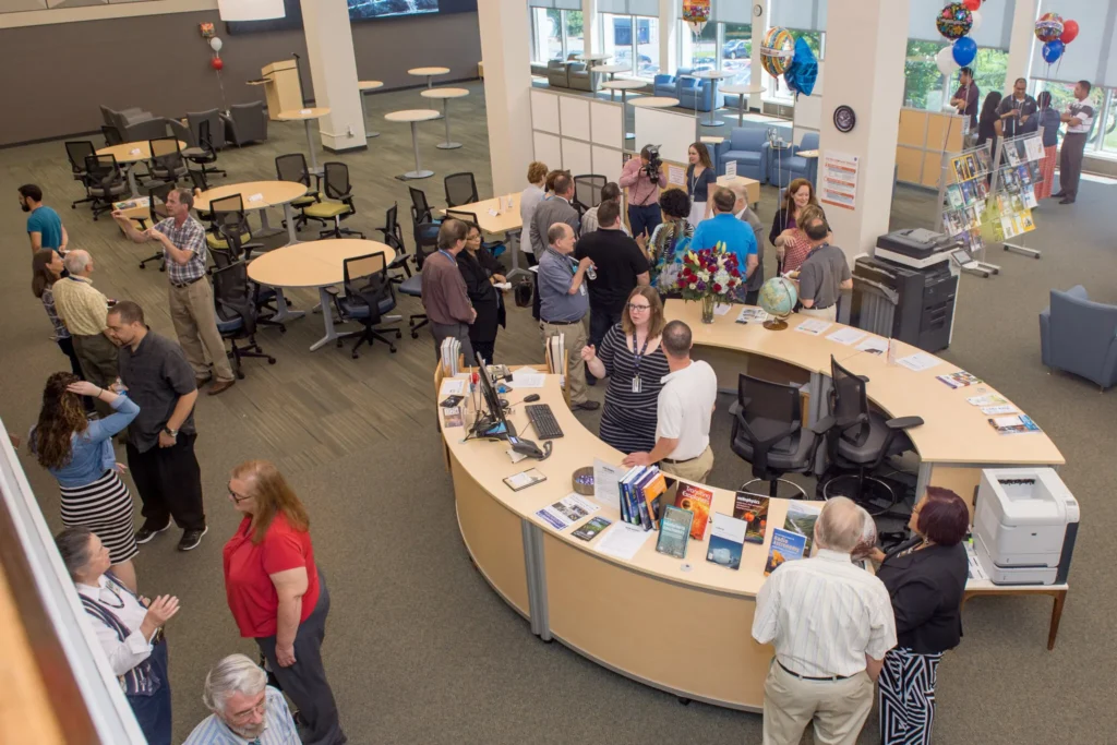 Nasa’s largest library is closing amid staff and lab cuts2