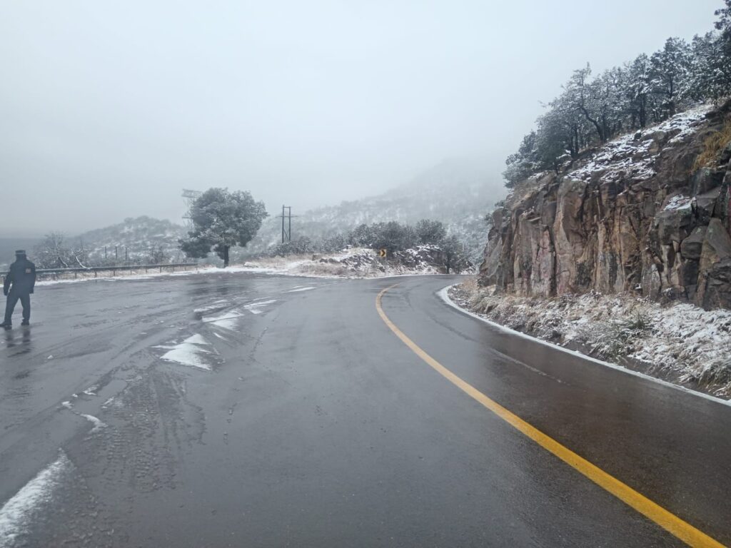 Reportan presencia de nieve 11 municipios de chihuahua por paso de tormenta invernal