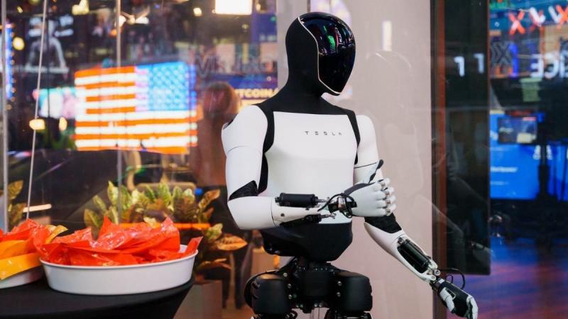 ¿cuándo podrás comprar optimus, el robot humanoide de musk, cuánto costará?