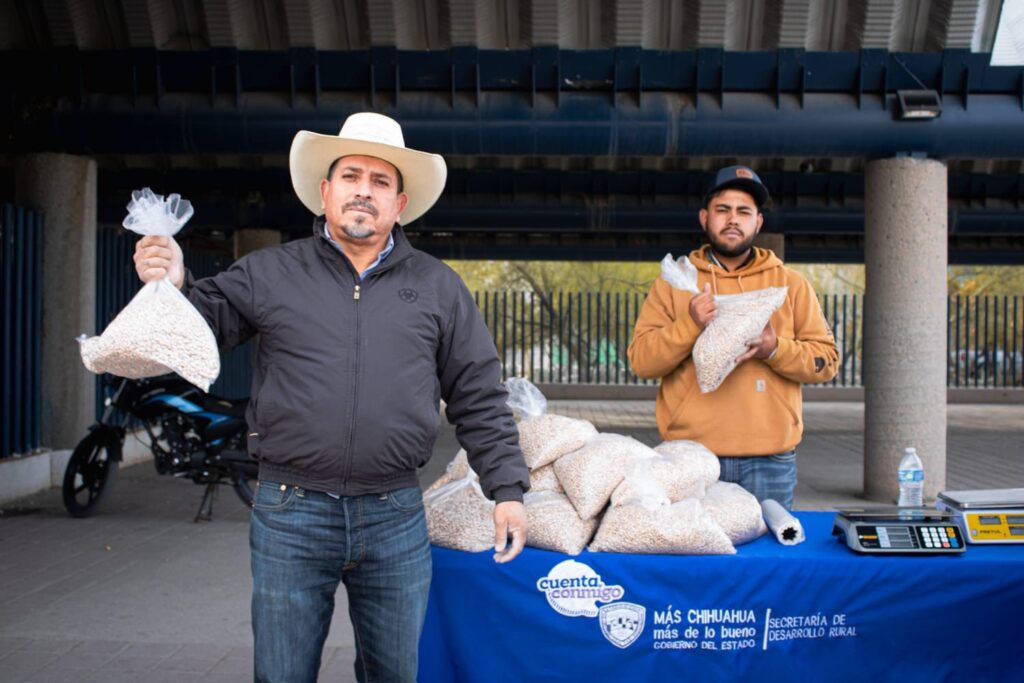 Abre gobierno estatal puntos de venta para la venta de frijol chihuahuense en juárez