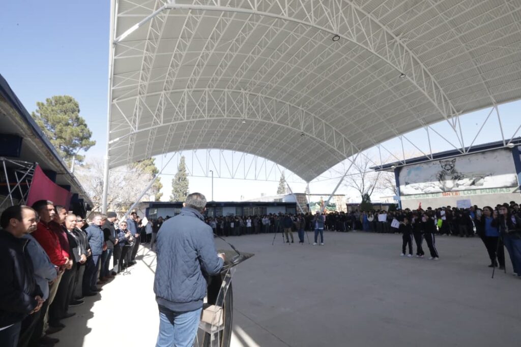 Entrega alcalde pérez cuéllar nuevo domo en la escuela secundaria técnica 33