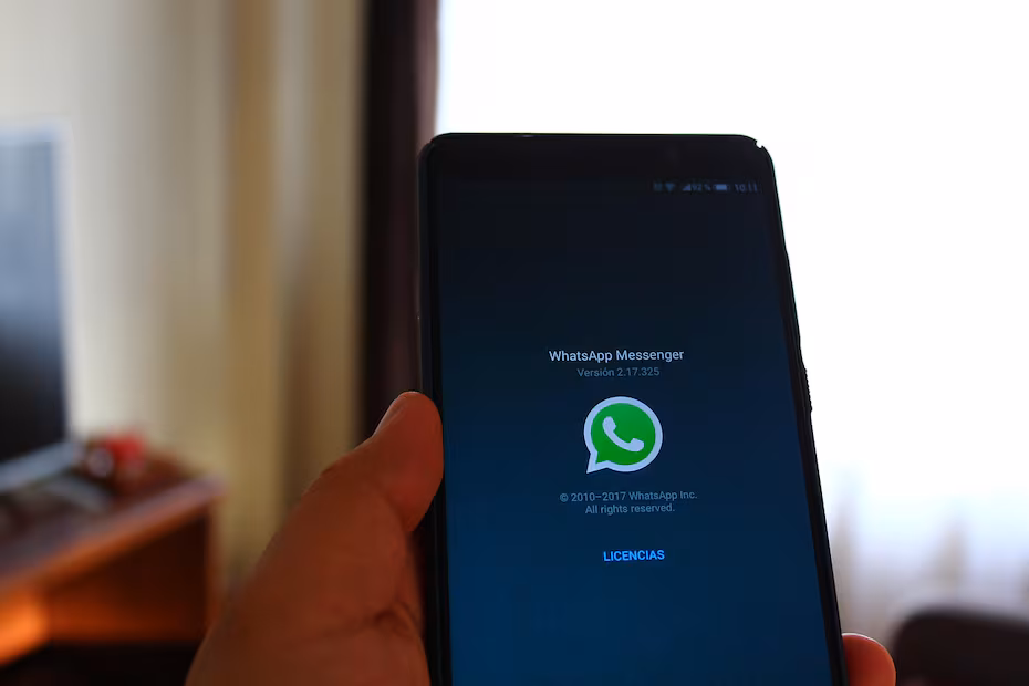 Qué debes hacer para dejar de recibir mensajes de whatsapp sin bloquear a tus contactos