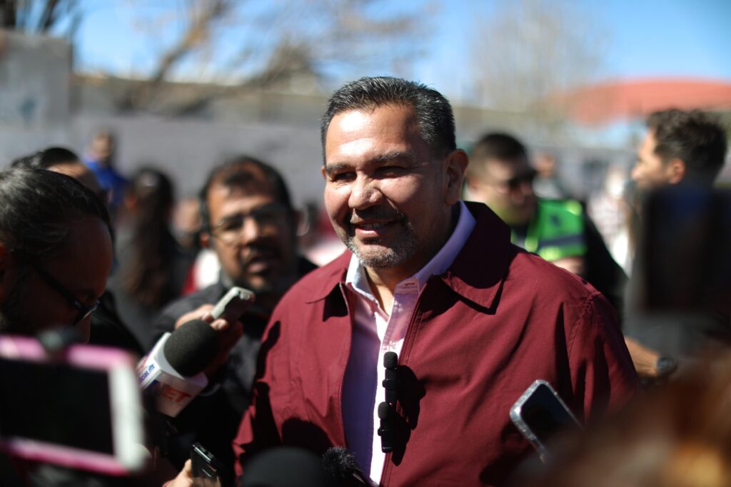 Se reúne pérez cuéllar con director del imss para atraer más especialistas a juárez