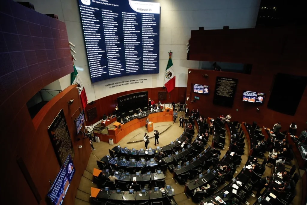 Senadores ganarán $133 mil pesos por mes durante 2026; los diputados, casi $80 mil