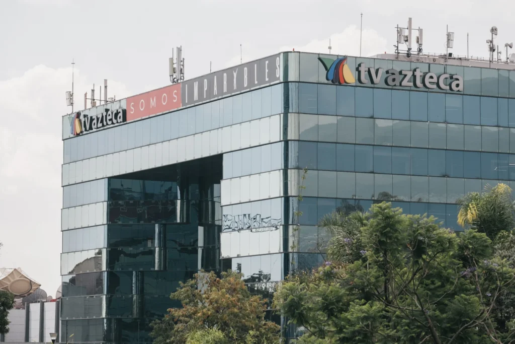 Tv azteca entra a concurso mercantil voluntario para reordenar sus deudas