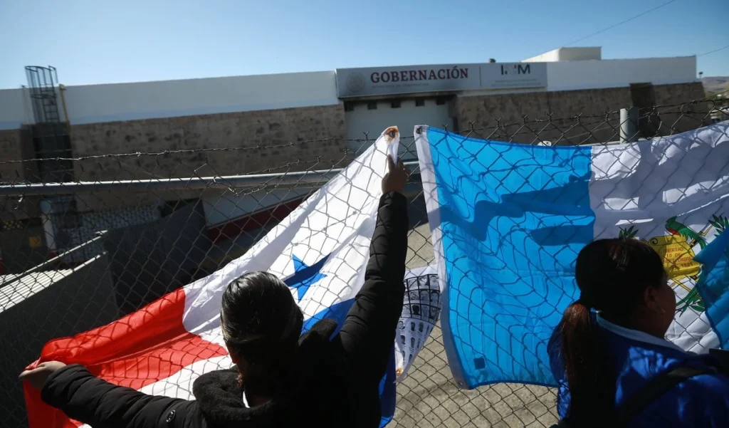 Ongs señalan deficiencias en reparación del daño por el incendio en inm de juárez
