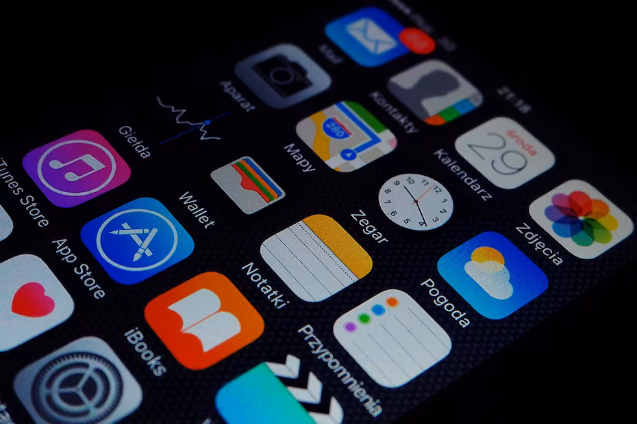 ¡mucho cuidado! no instales estas apps porque pueden robar tus datos bancarios