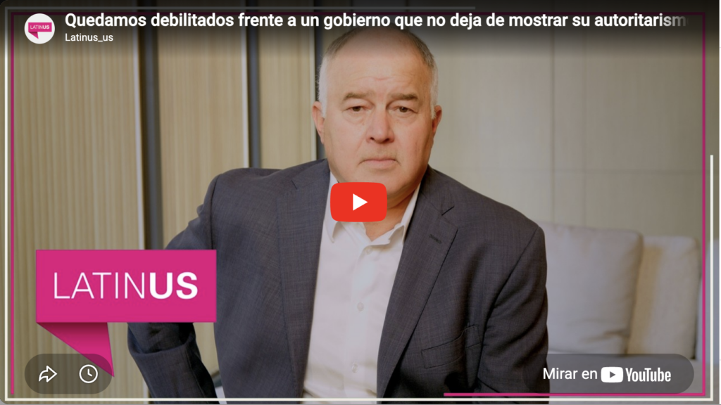 Debilitados con un gobierno que no deja de mostrar autoritarismo | héctor de mauleón