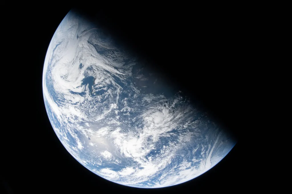 Nasa unveils 1st earth photos from artemis ii ‘you look beautiful3